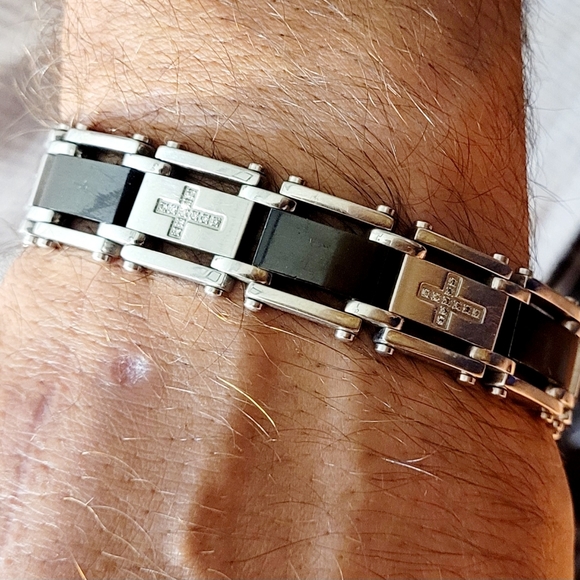 Mens Stainless Steel & Black Diamond Cross Bracelet - Picture 1 of 7